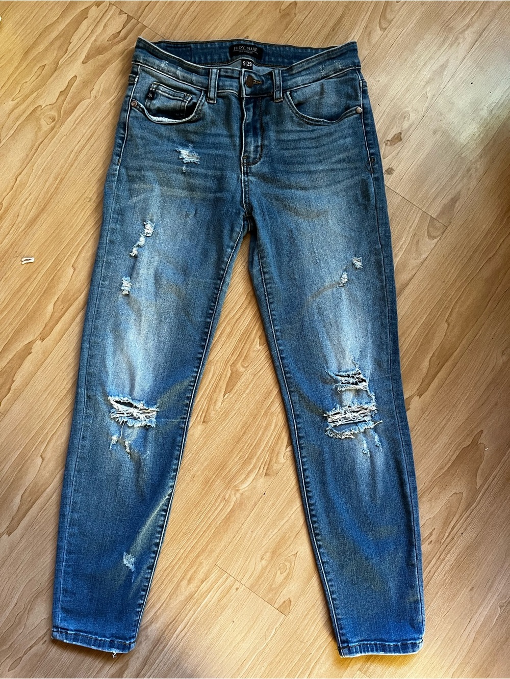 Judy blue Distressed Mid-Rise Women’s Jeans - Blue
